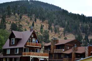 Lodging in Red River