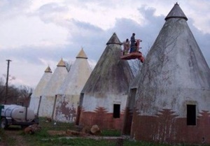 Tee Pee Motel and RV Park