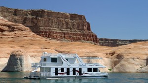 Houseboating on Lake Powell